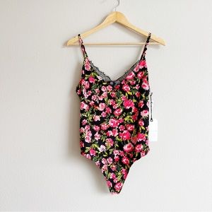 NWT Leith Floral Lace Trim Camisole Bodysuit Size Large